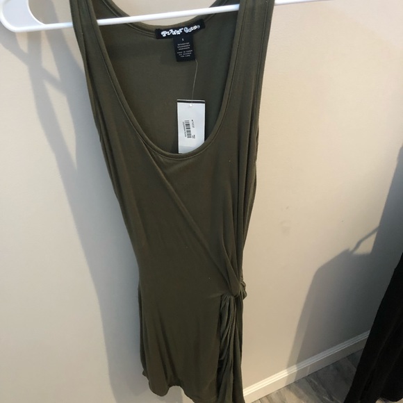 Macy's Dresses & Skirts - Olive green bodycon dress